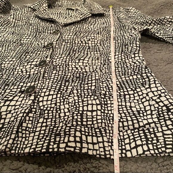 Chico’s Blazer Black/White Sz Large 3/4 Length Sleeve - Picture 12 of 13